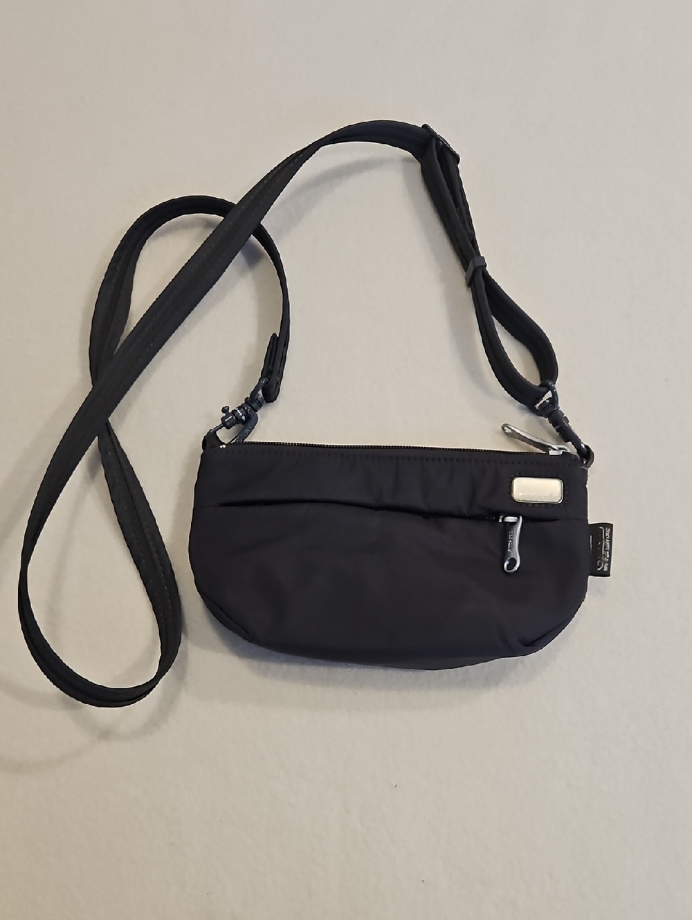 Pacsafe Convertable Crossbody/Belt Bag with RFID Pocket
